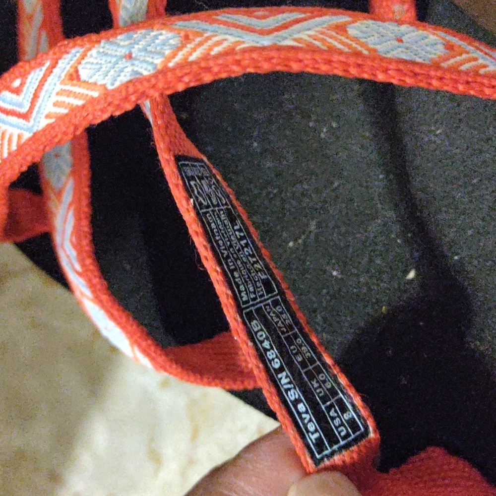 Teva - Picture 3 of 4